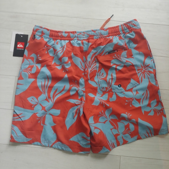 QUIKSILVER NEW Waterman Elastic lined Surf Shorts - Picture 9 of 16